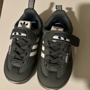 Adidas Pixar adifom size 8k